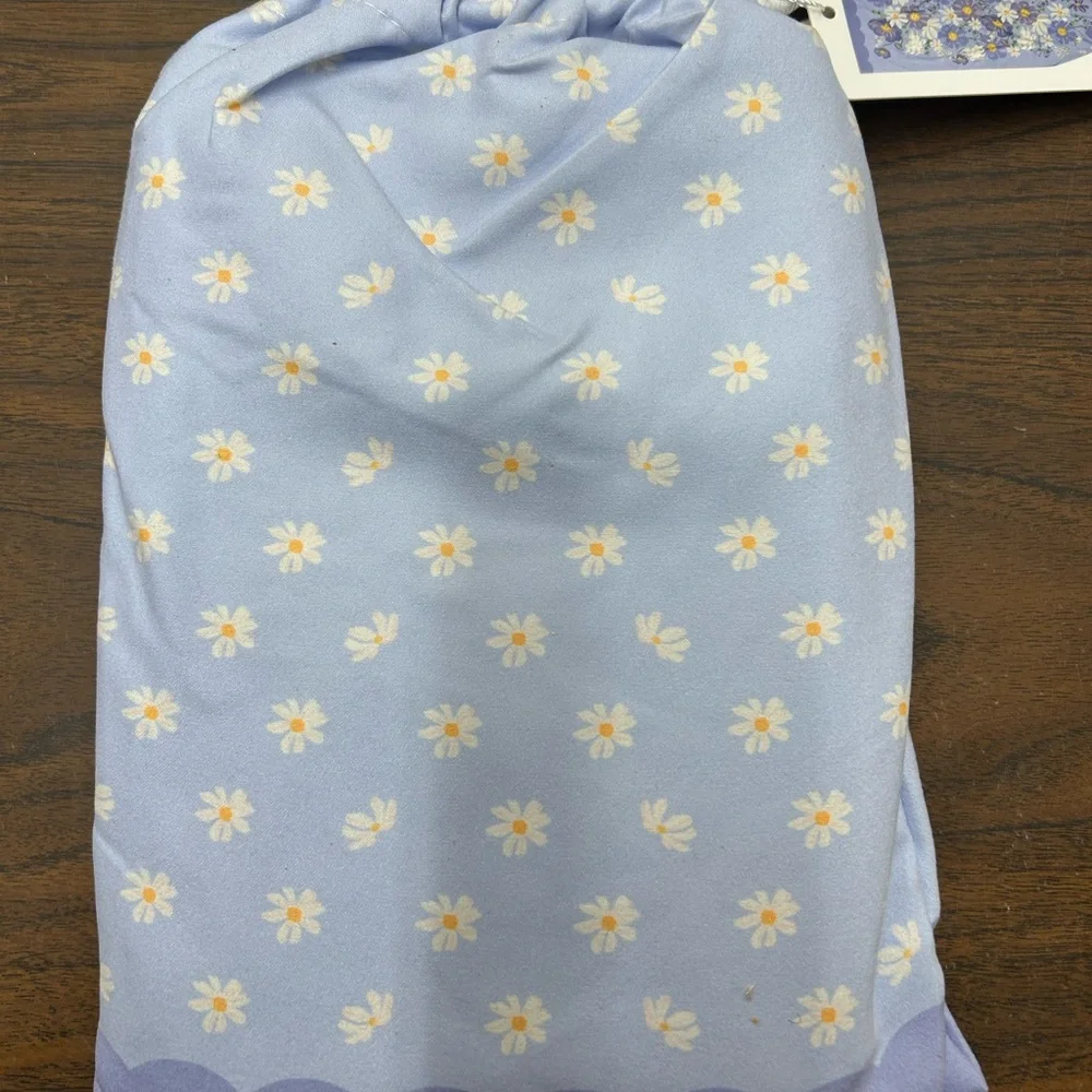 New The Darling Effect Bouquet Beauly Purple XL Quick Dry Beach Towel 2 Sided